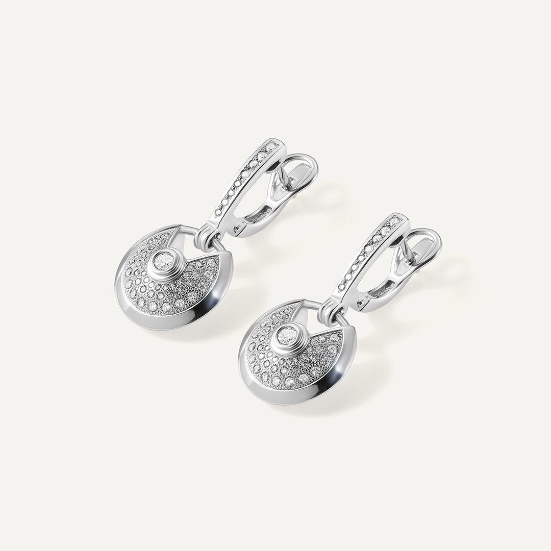 Серьги из белого золота с бриллиантами
