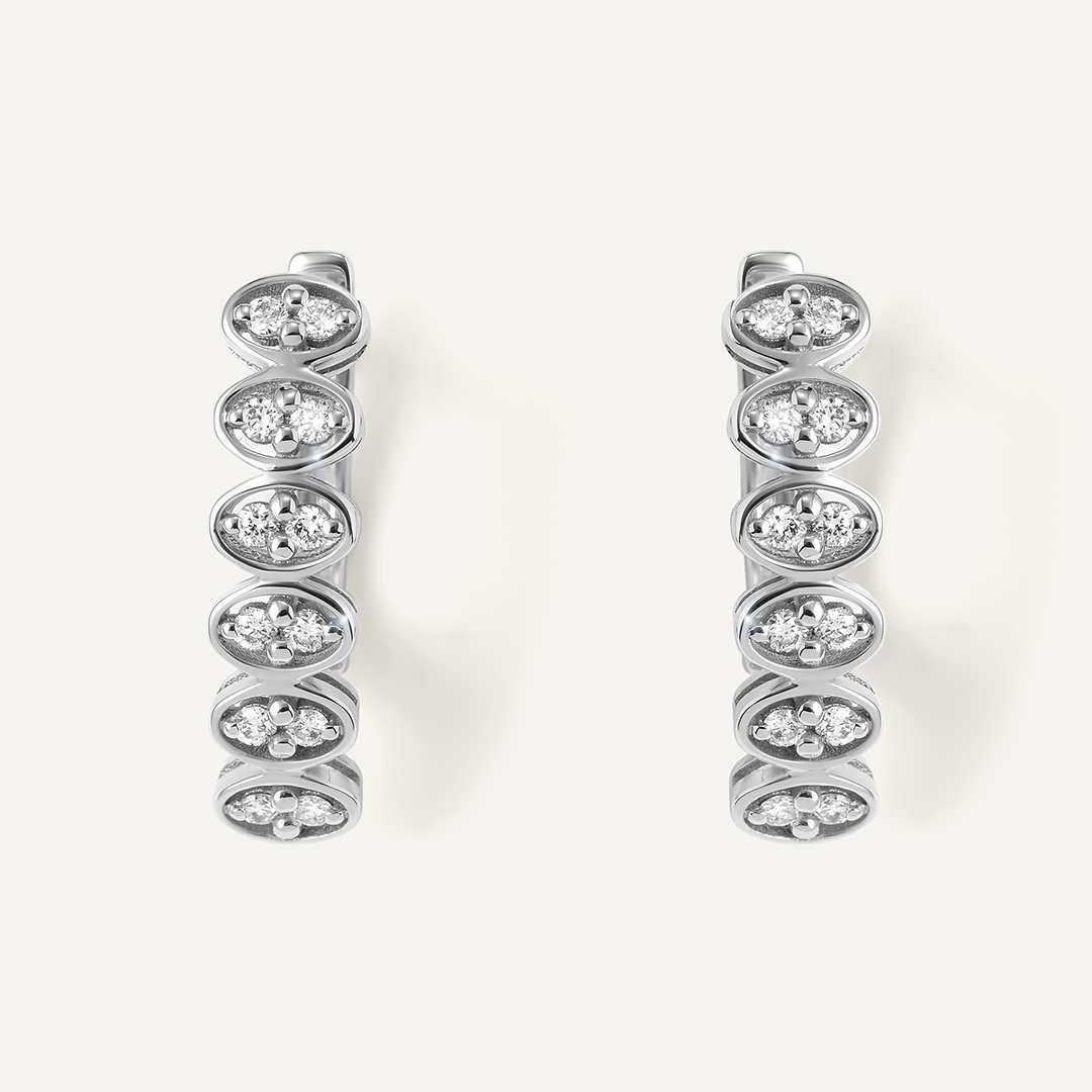 Серьги из белого золота с бриллиантами