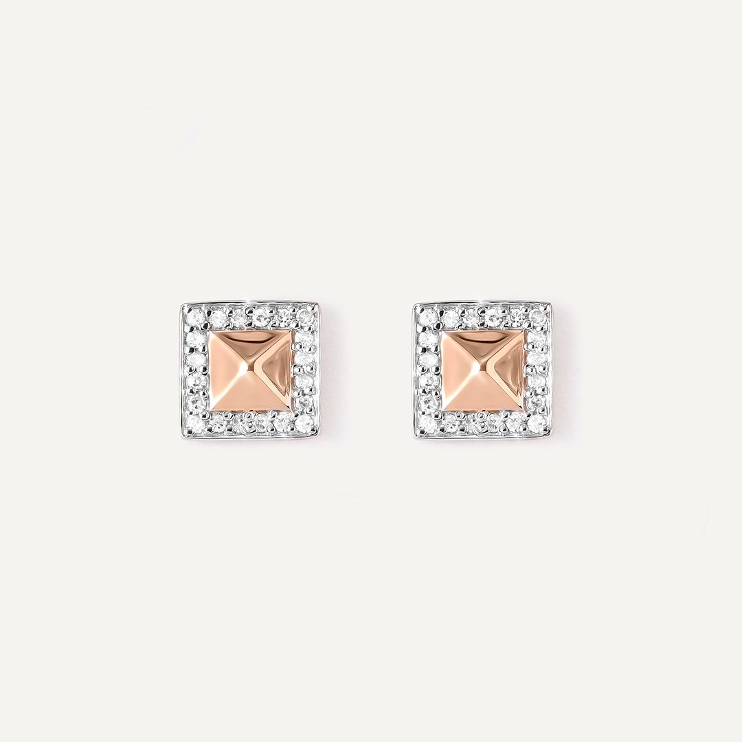 Серьги-пусеты из золота с бриллиантами