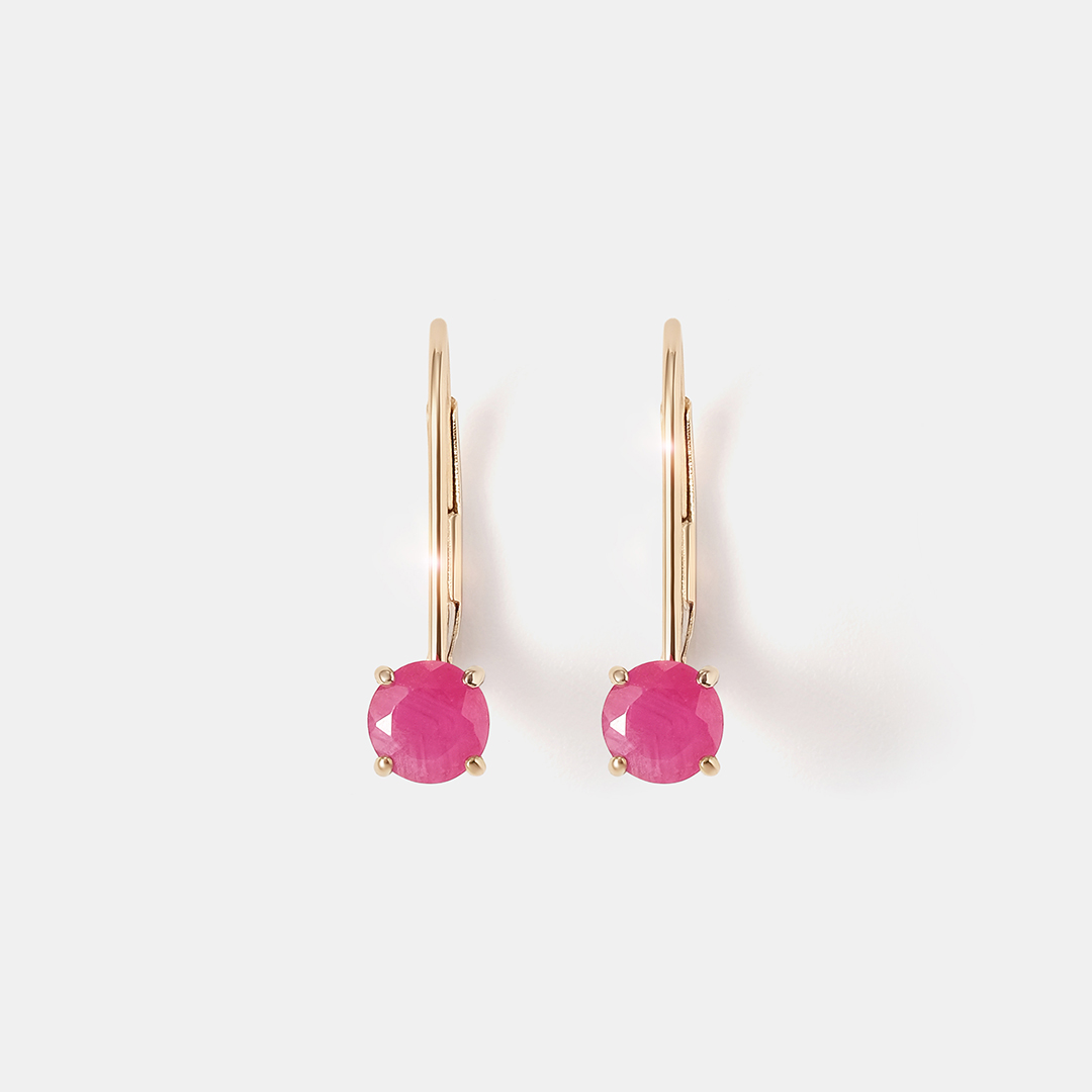 Серьги из желтого золота с рубинами