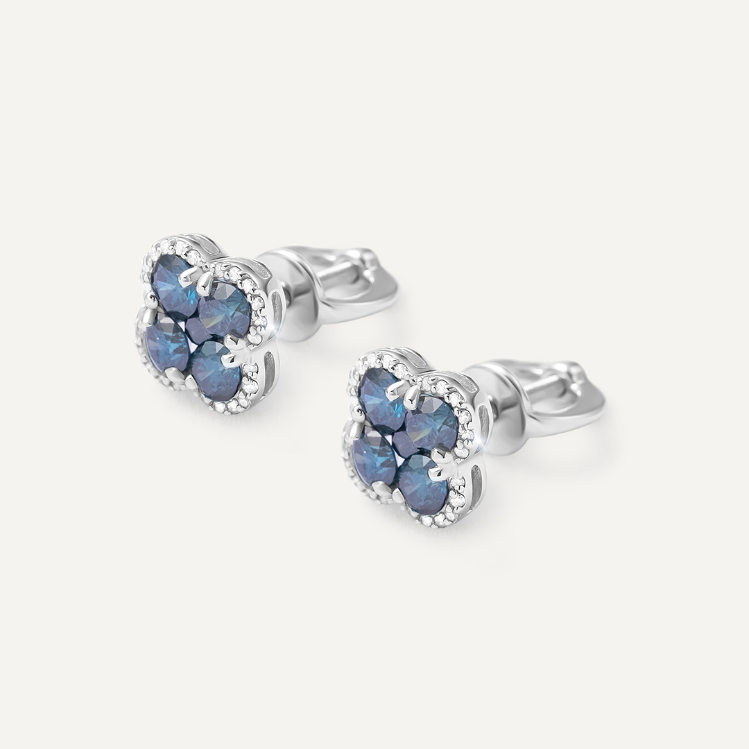Серьги-пусеты из белого золота с голубыим бриллиантами "Клевер"