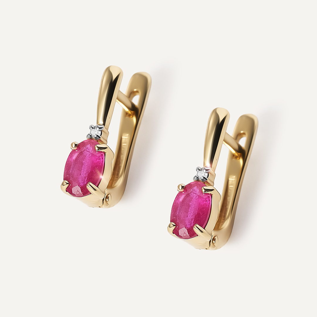 Серьги из желтого золота с рубинами