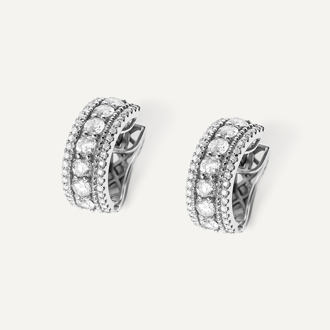 Серьги из белого золота с бриллиантами