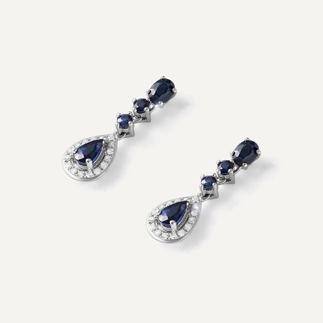 Серьги из белого золота с сапфирами