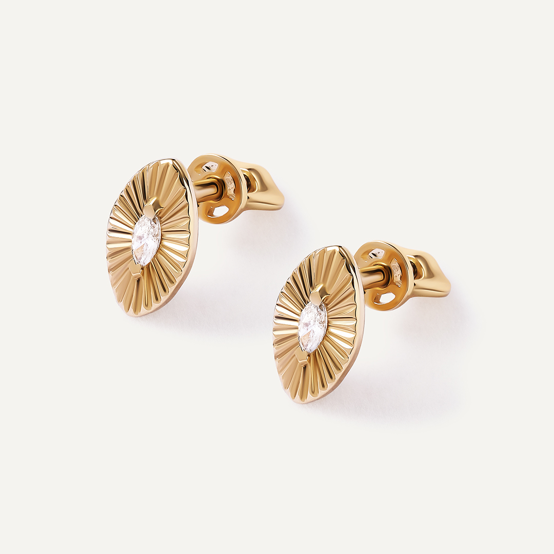 Серьги-пусеты из желтого золота с бриллиантами
