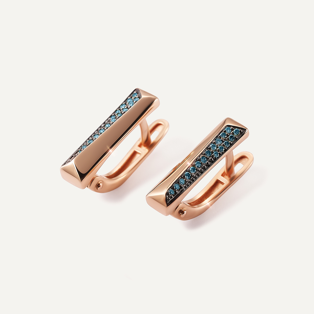 Серьги из золота с голубыми бриллиантами