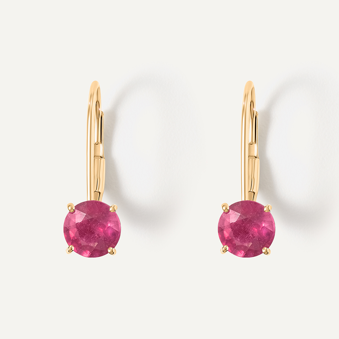 Серьги из желтого золота с рубинами