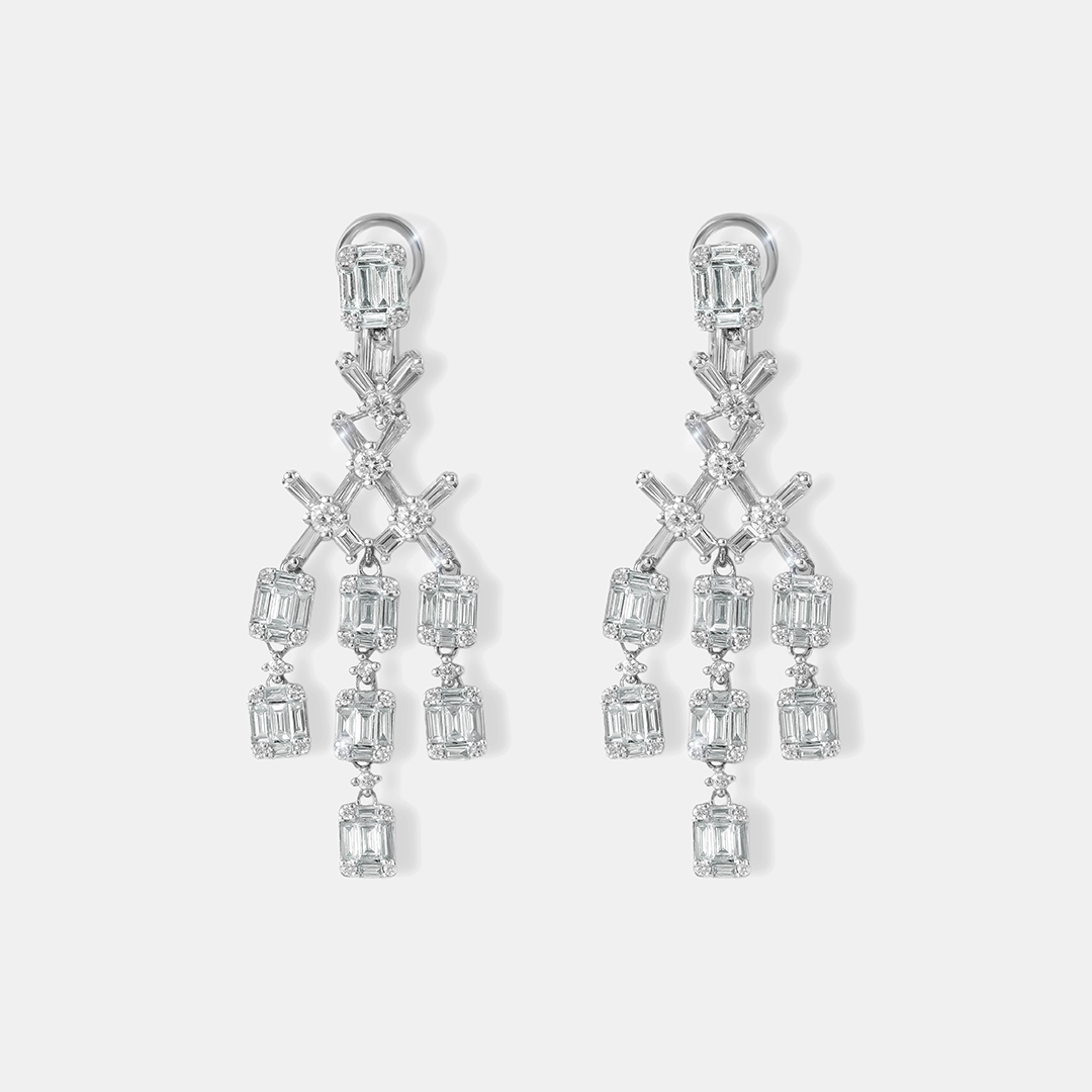 Серьги из белого золота с бриллиантами