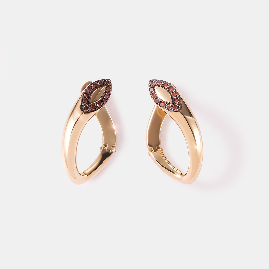 Серьги из желтого золота с оранжевыми бриллиантами