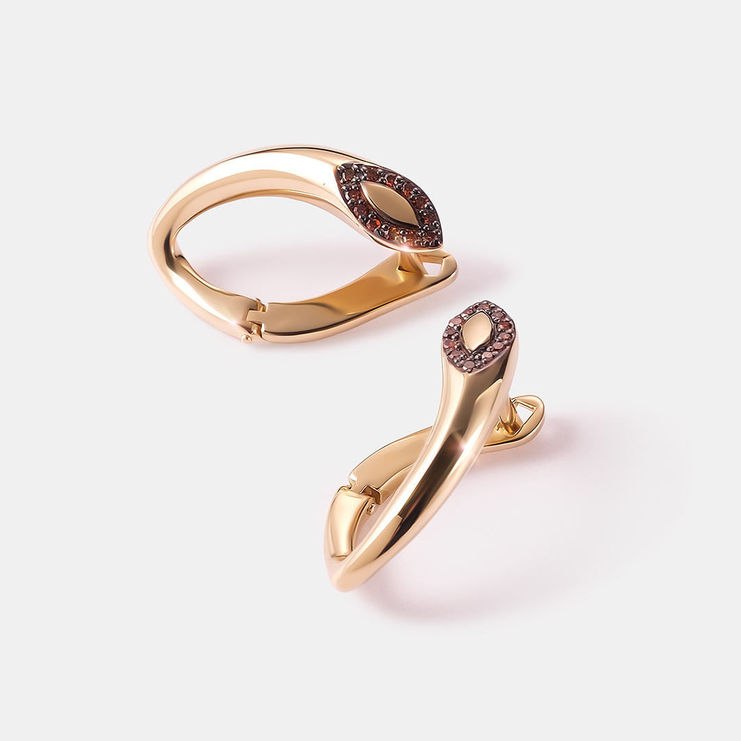 Серьги из желтого золота с оранжевыми бриллиантами