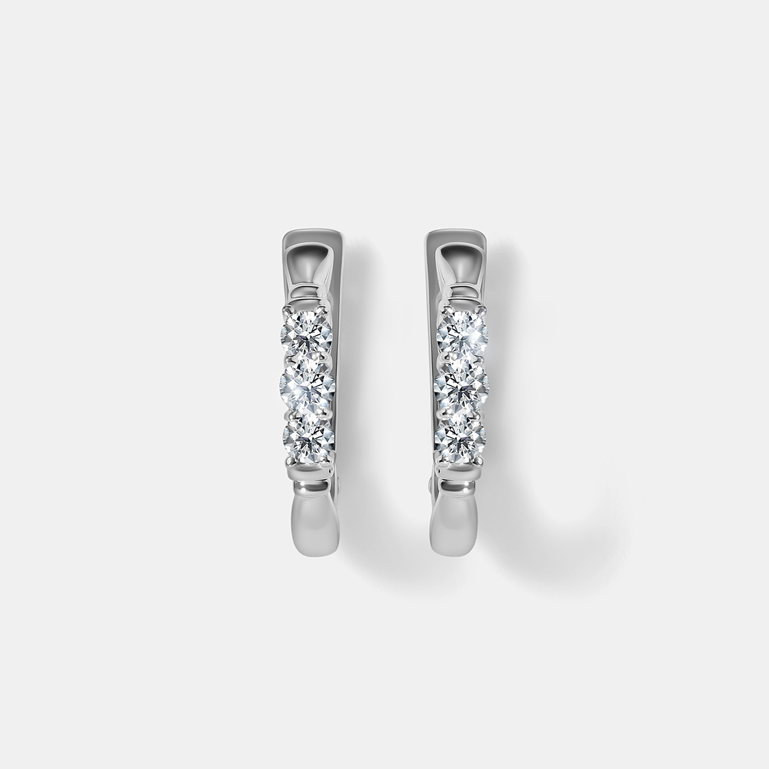 Серьги из платины с бриллиантами