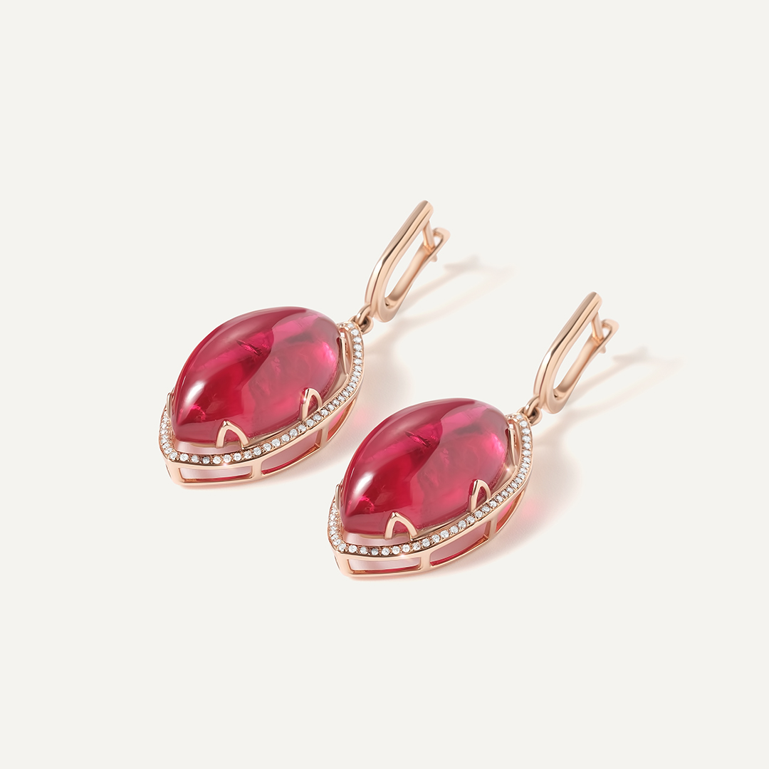 Серьги из золота с рубинами