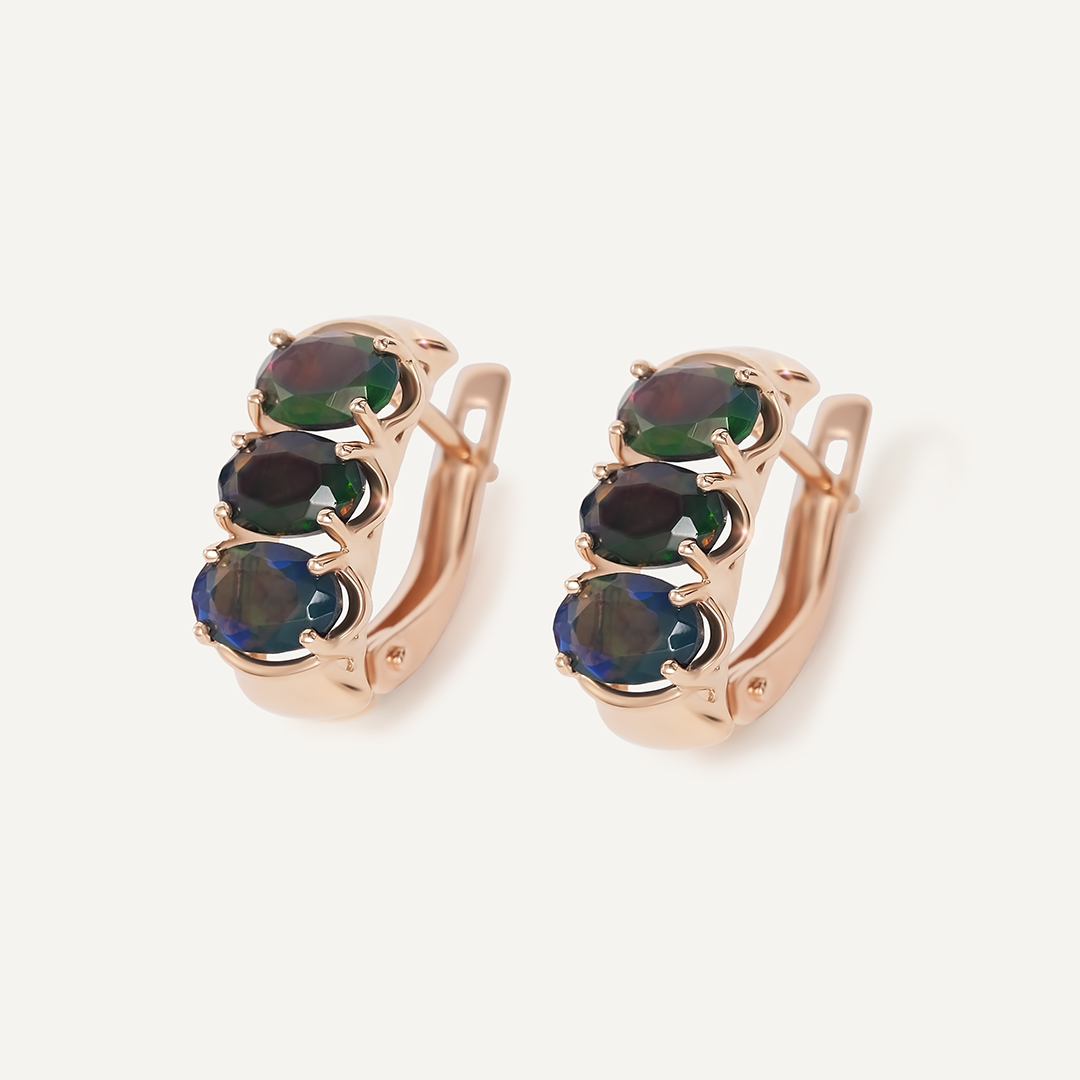 Серьги из золота с опалами