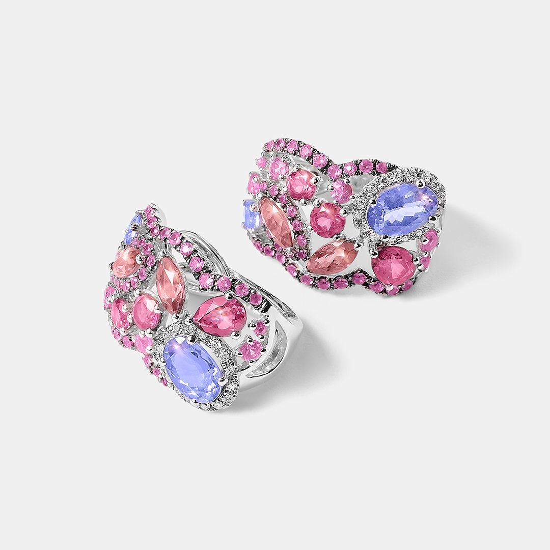 Серьги из белого золота с танзанитами и родолитами