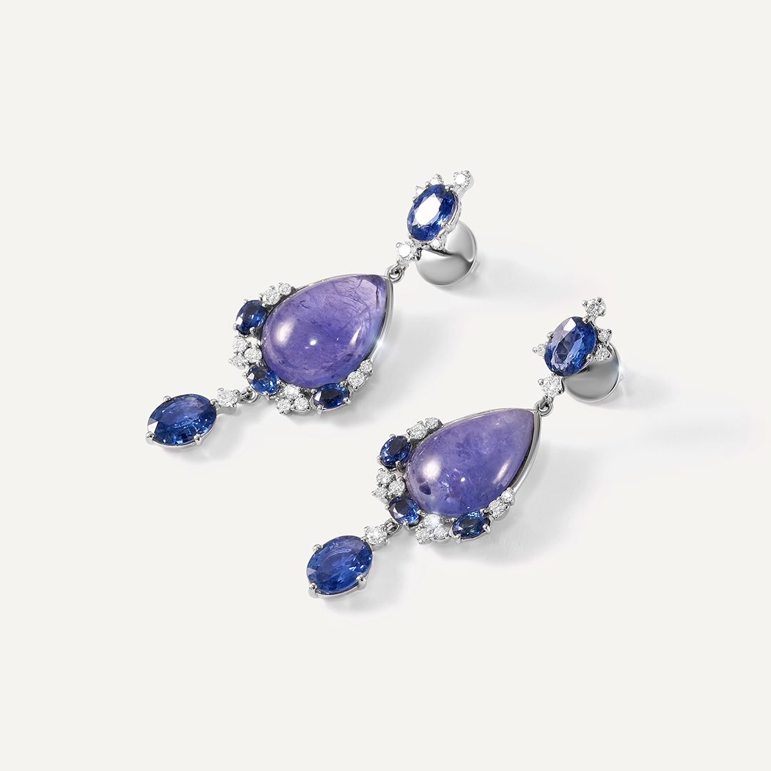 Серьги-пусеты из белого золота с танзанитами и сапфирами