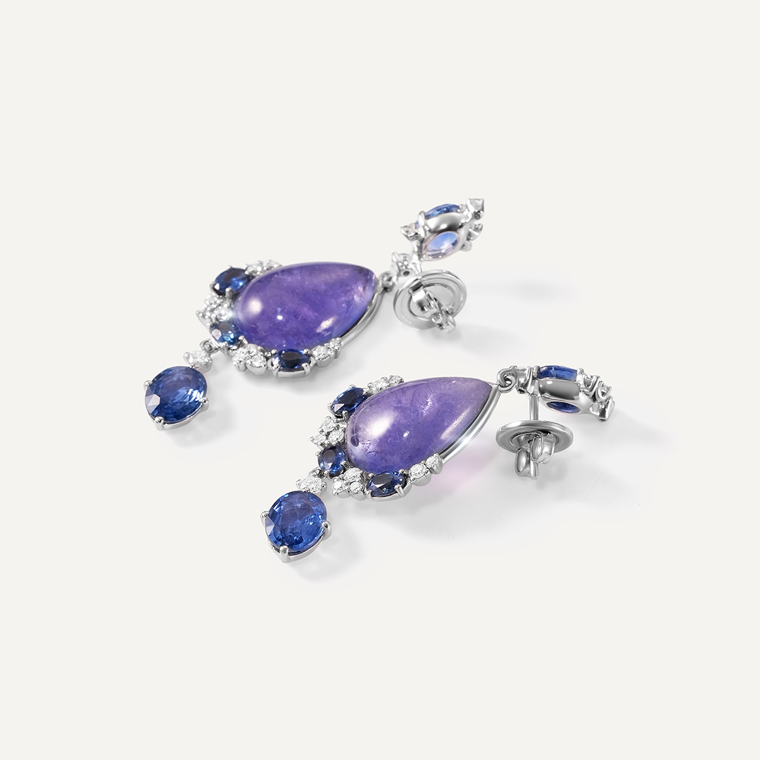 Серьги-пусеты из белого золота с танзанитами и сапфирами