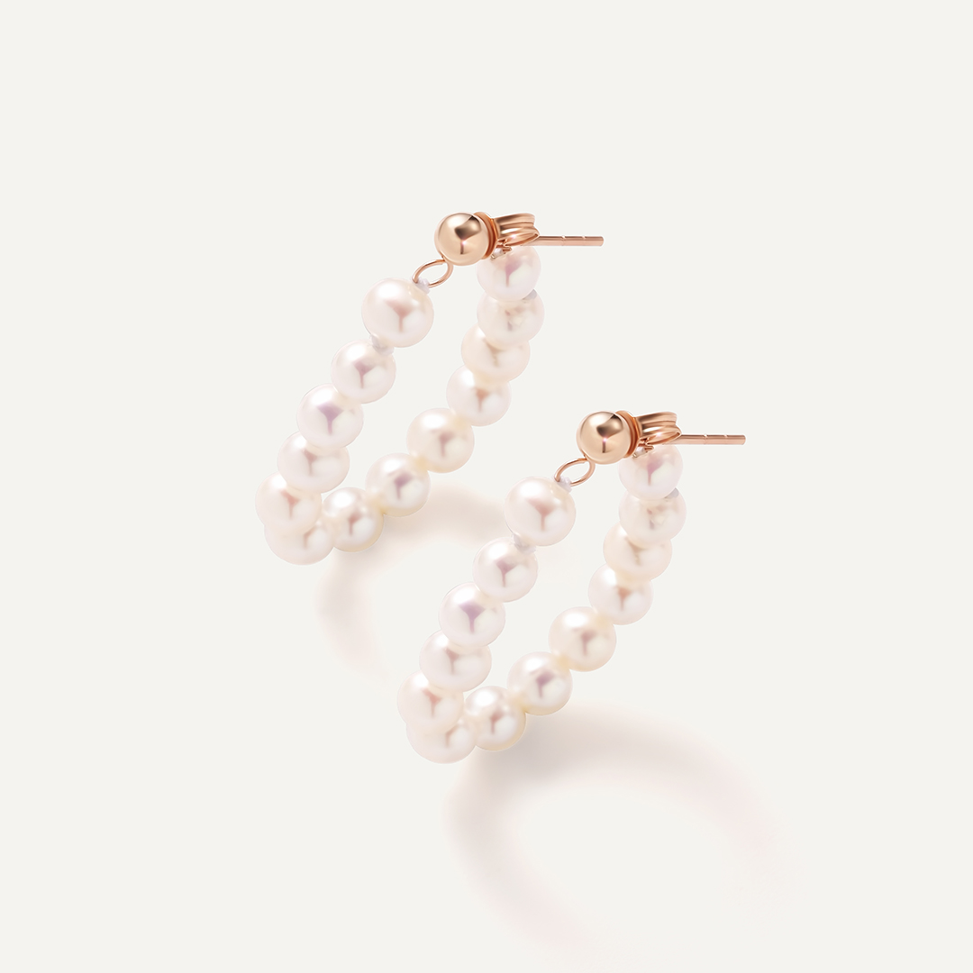 Серьги-пусеты из золота с жемчугом