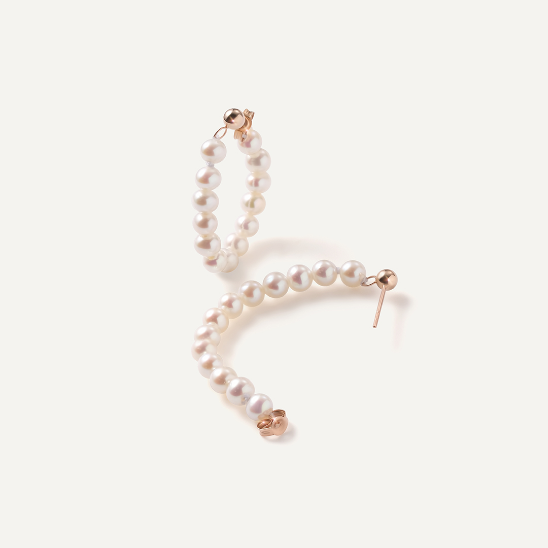 Серьги-пусеты из золота с жемчугом