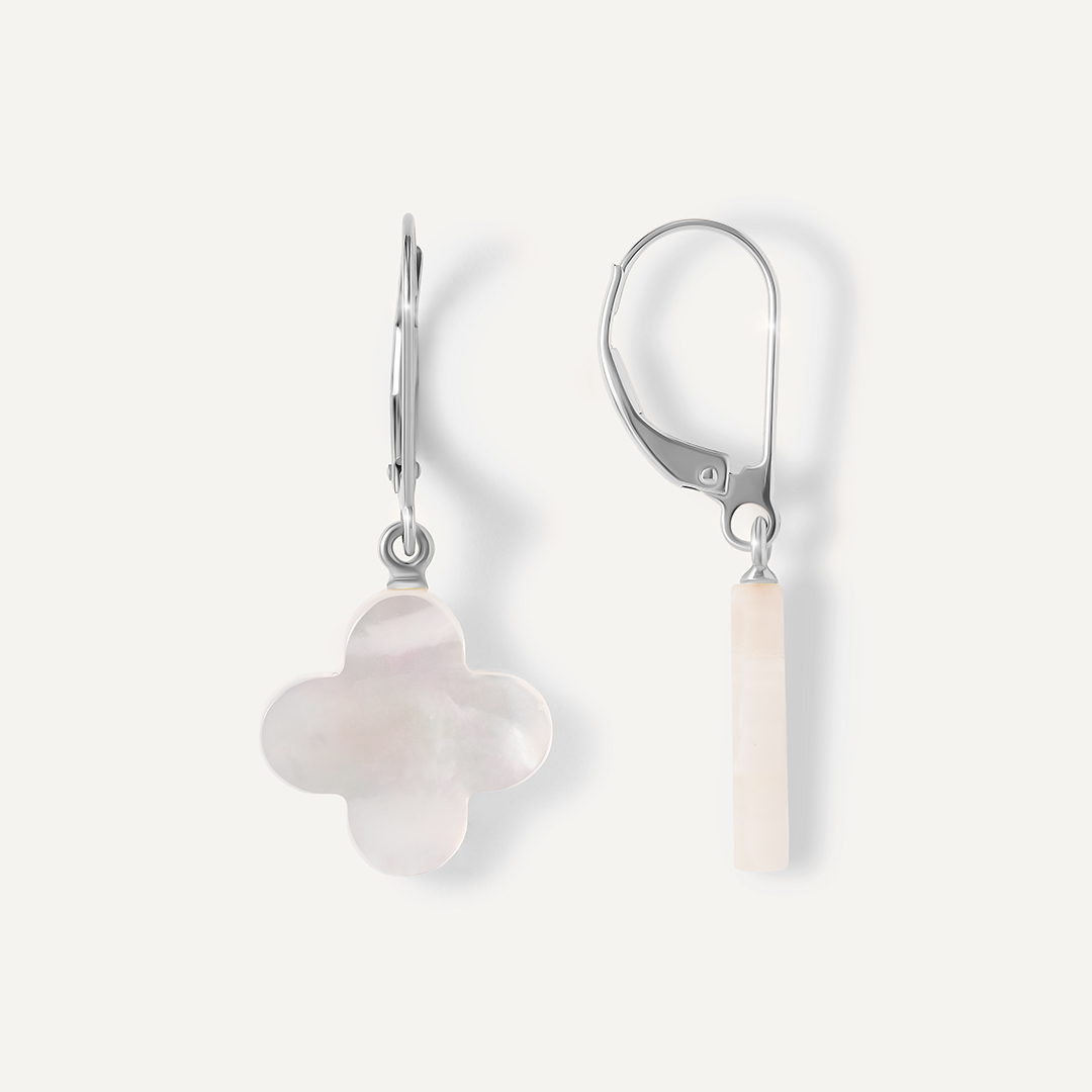 Серьги из белого золота с перламутром "Клевер"
