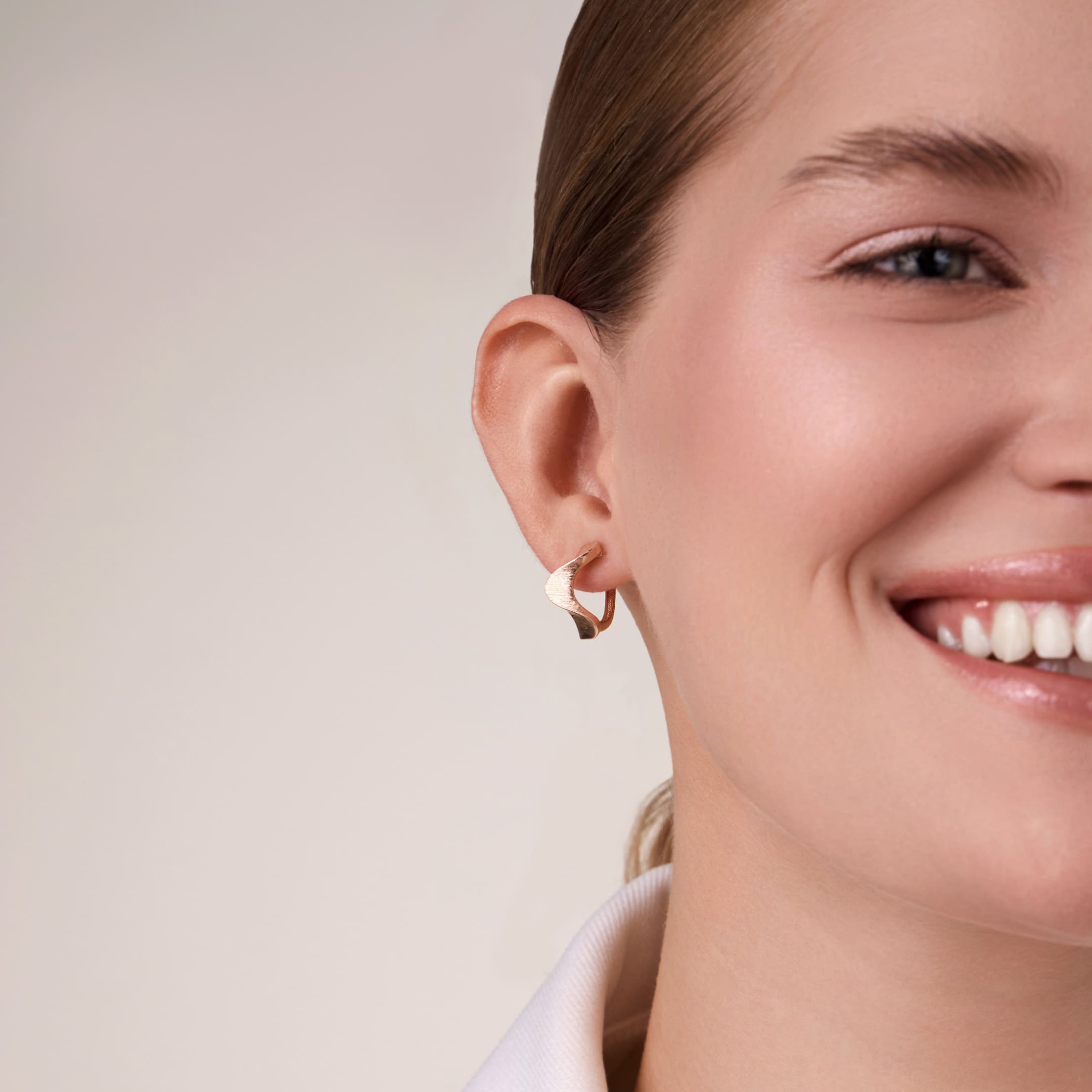 Серьги из золота