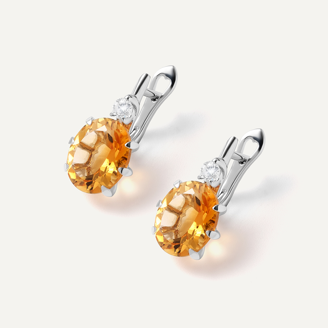 Серьги из белого золота с цитринами