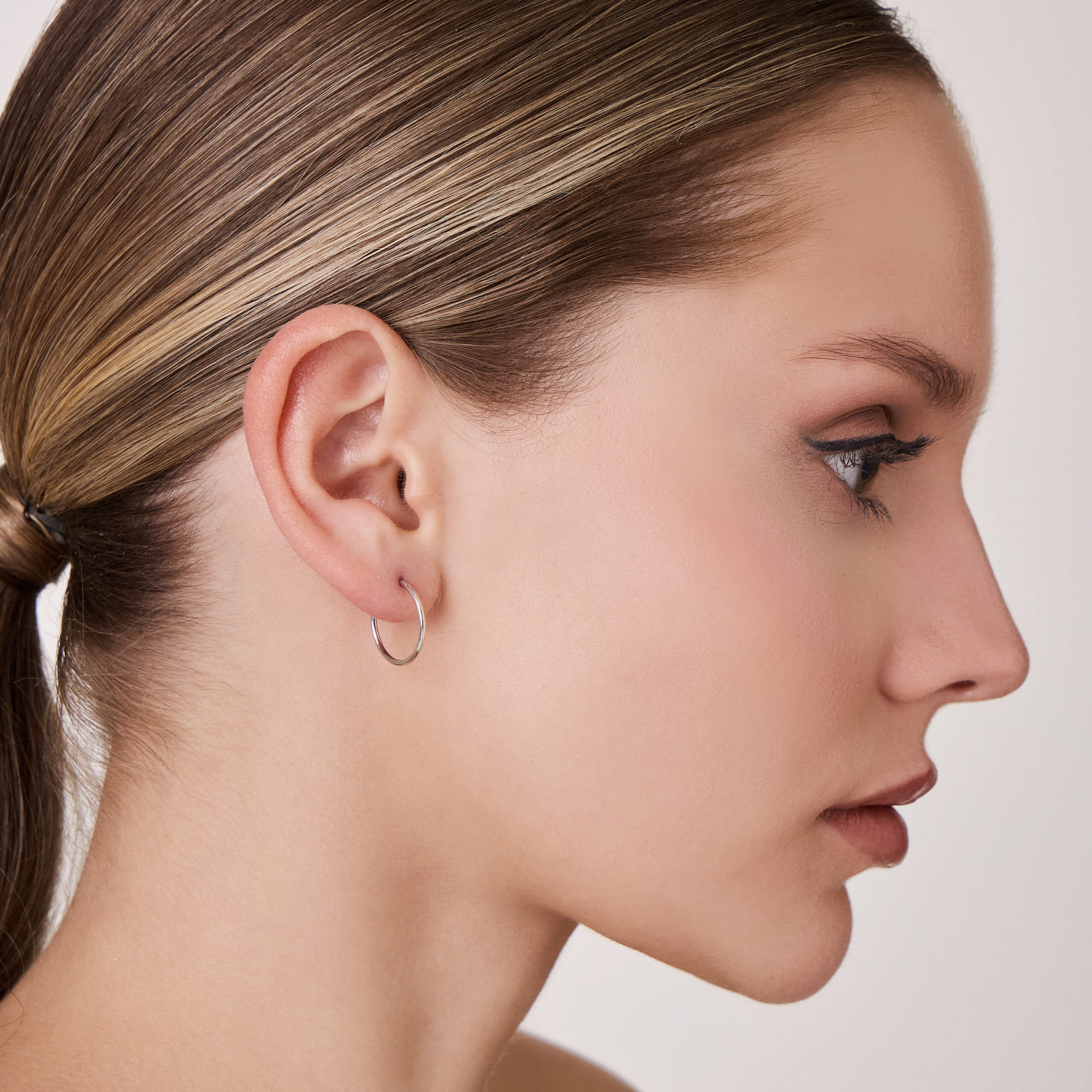 Серьги-конго из белого золота