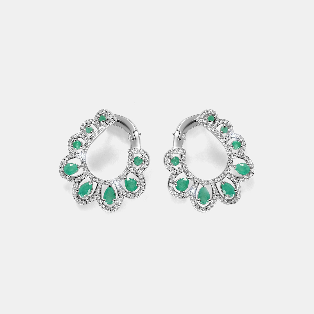 Серебряные серьги с изумрудами