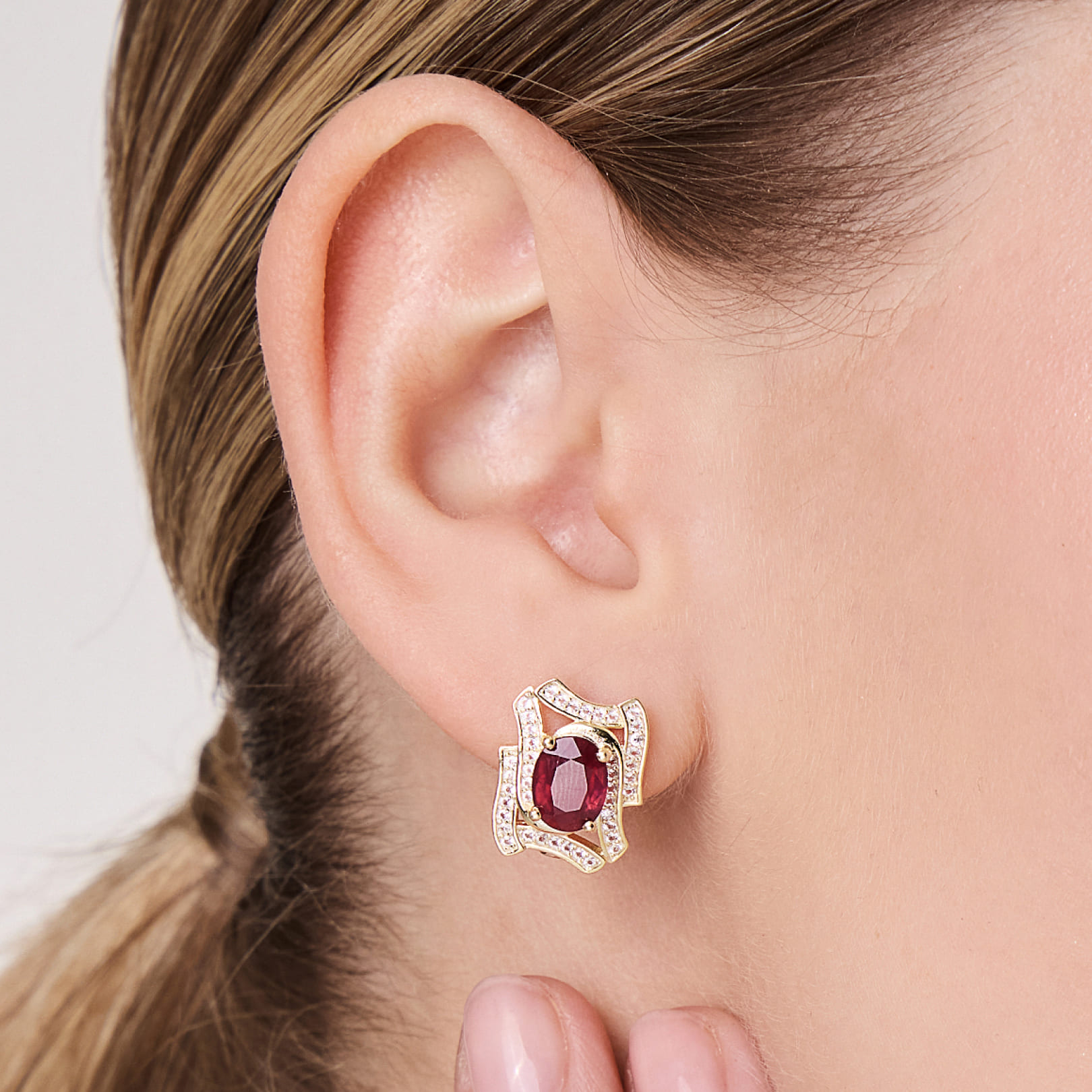 Серебряные серьги с рубинами