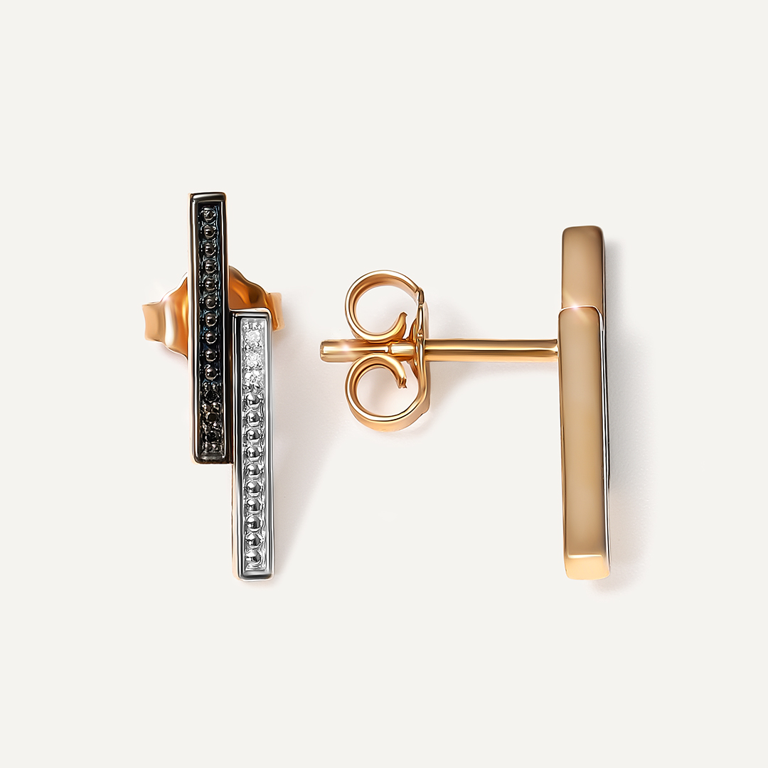 Серебряные серьги-пусеты с бриллиантами