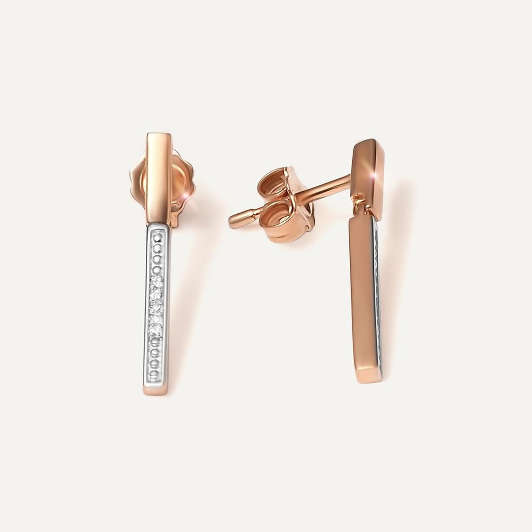 Серебряные серьги-пусеты с бриллиантами