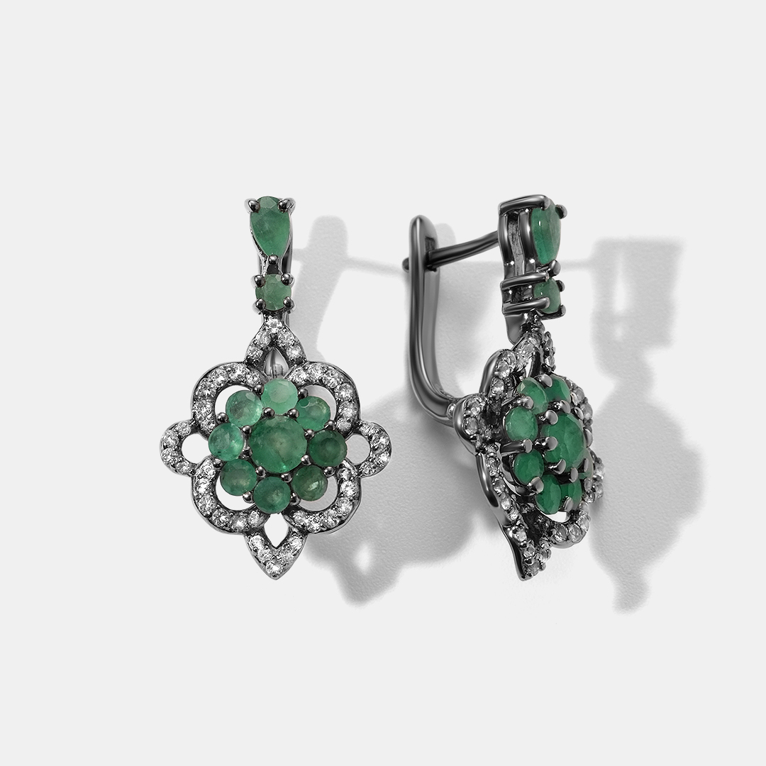 Серебряные серьги с изумрудами