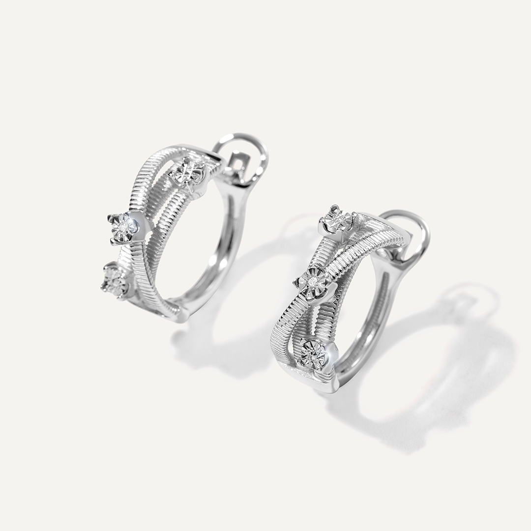 Серебряные серьги с бриллиантами