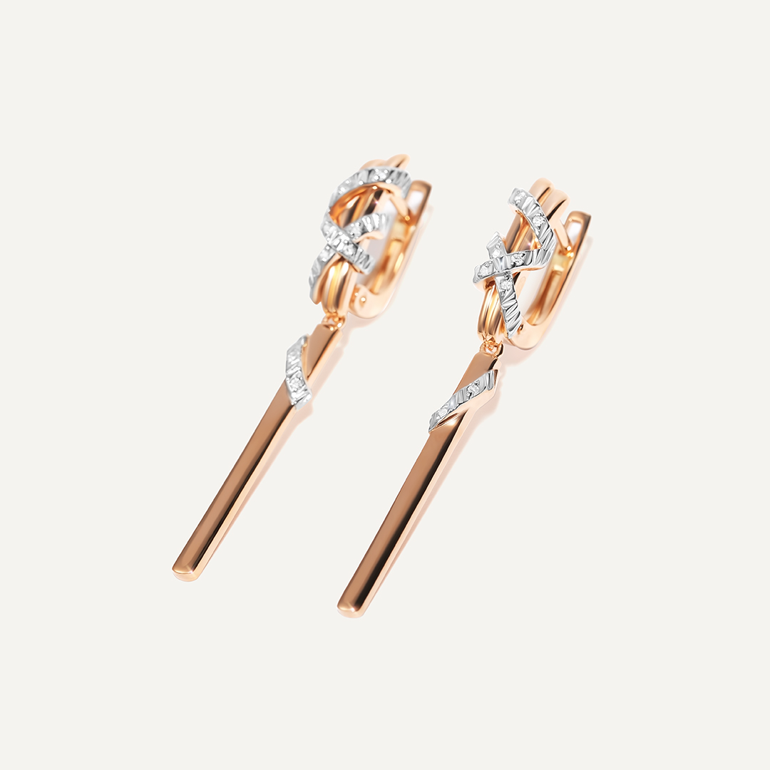 Серебряные серьги с бриллиантами