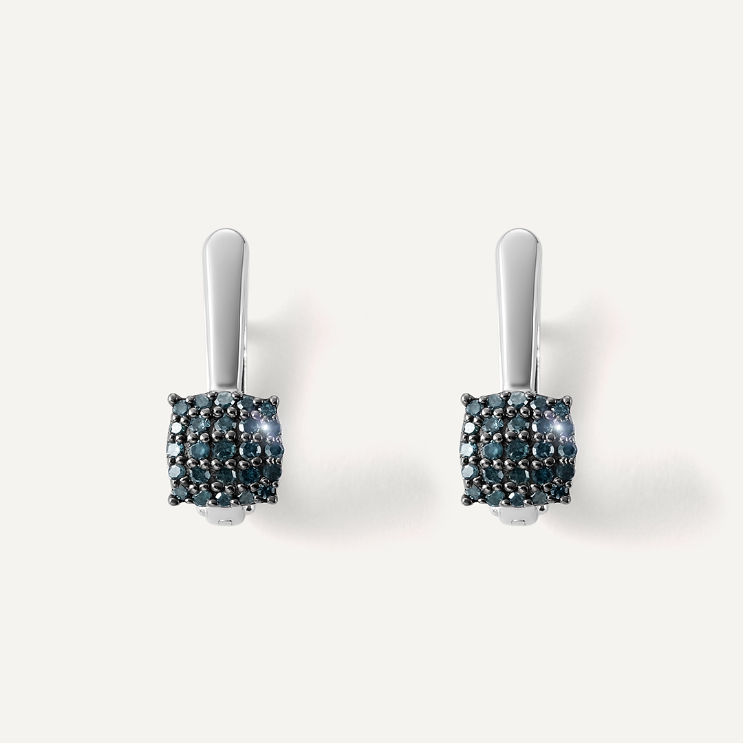 Серебряные серьги с голубыми бриллиантами