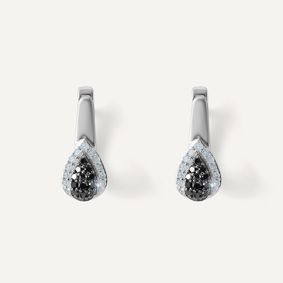 Серебряные серьги с бриллиантами