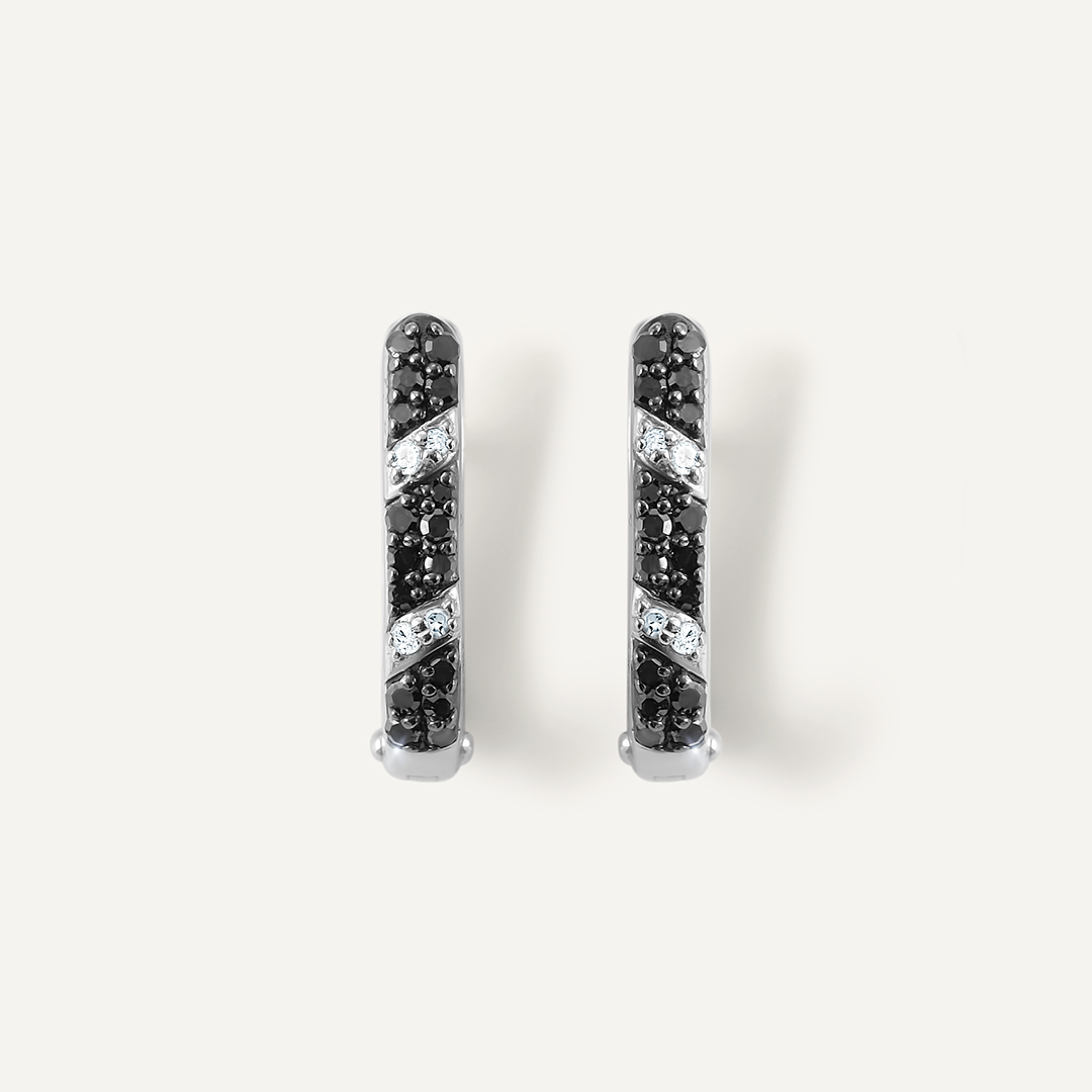 Серебряные серьги с бриллиантами