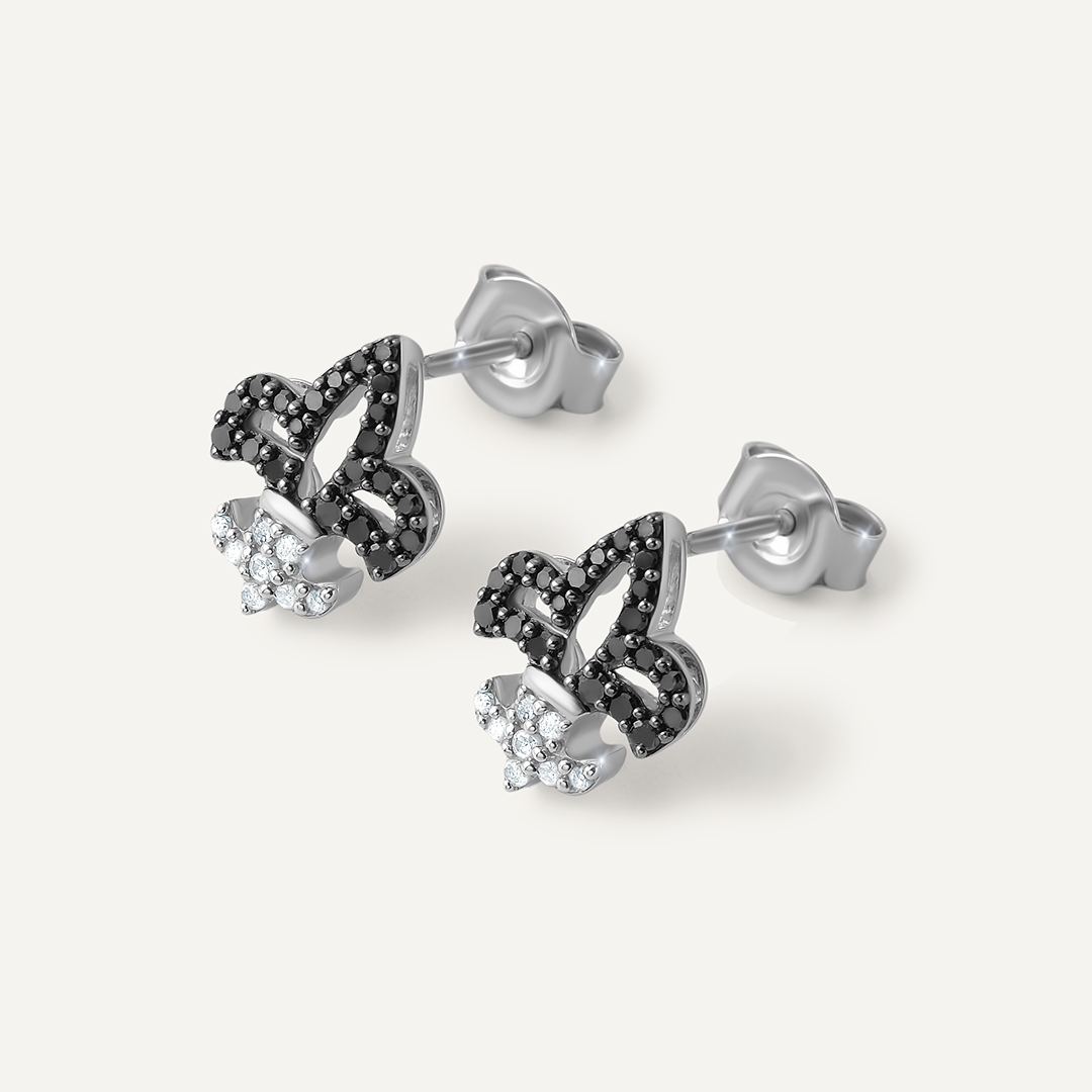 Серебряные серьги-пусеты с бриллиантами