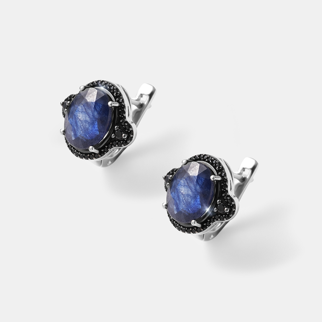 Серебряные серьги с сапфирами
