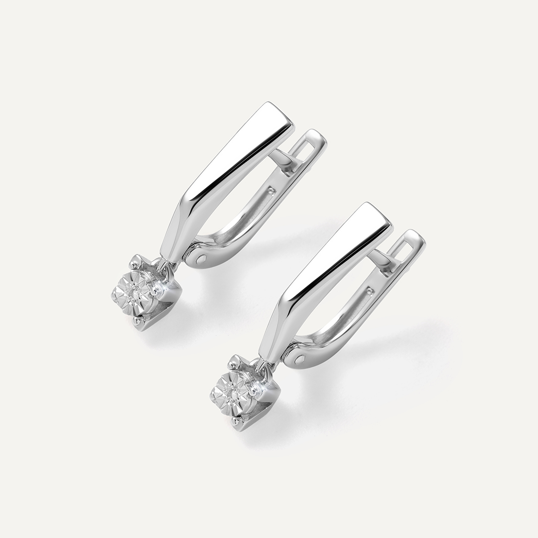 Серебряные серьги с бриллиантами