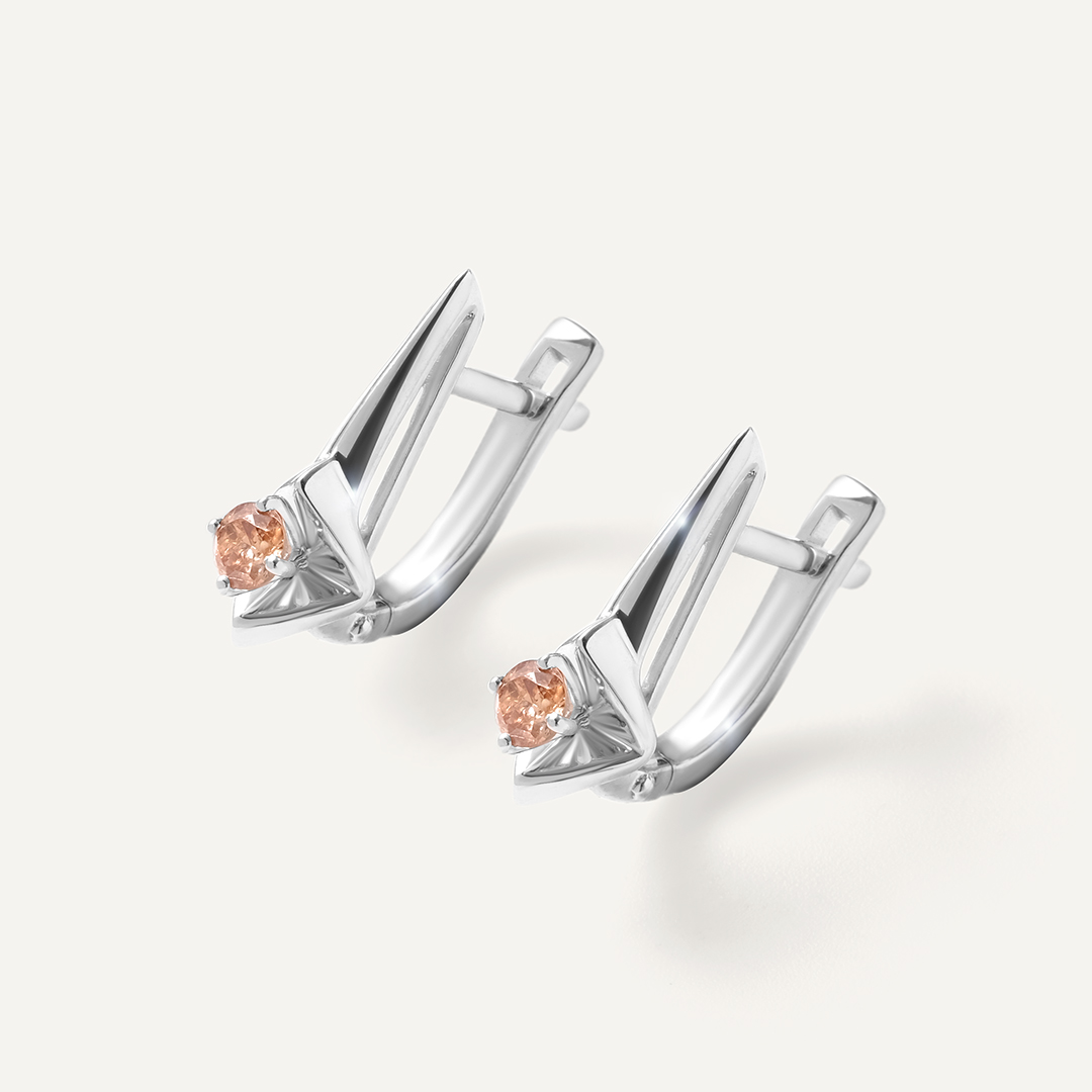 Серебряные серьги с коньячными бриллиантами