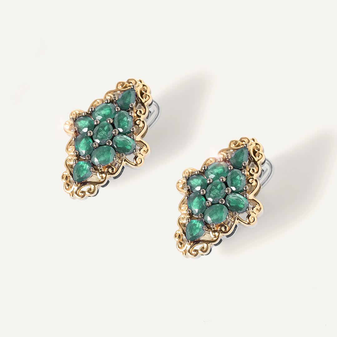 Серебряные серьги с изумрудами