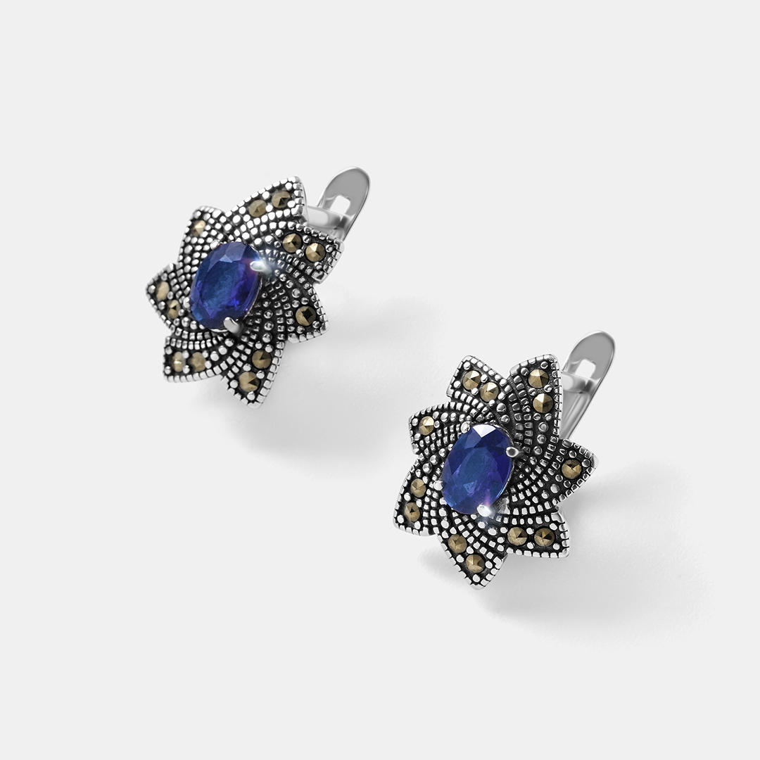 Серебряные серьги с сапфирами