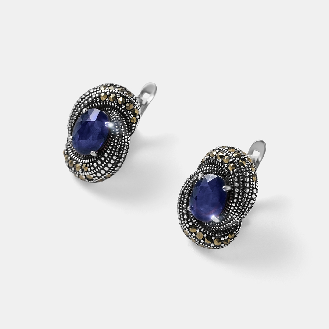 Серебряные серьги с сапфирами