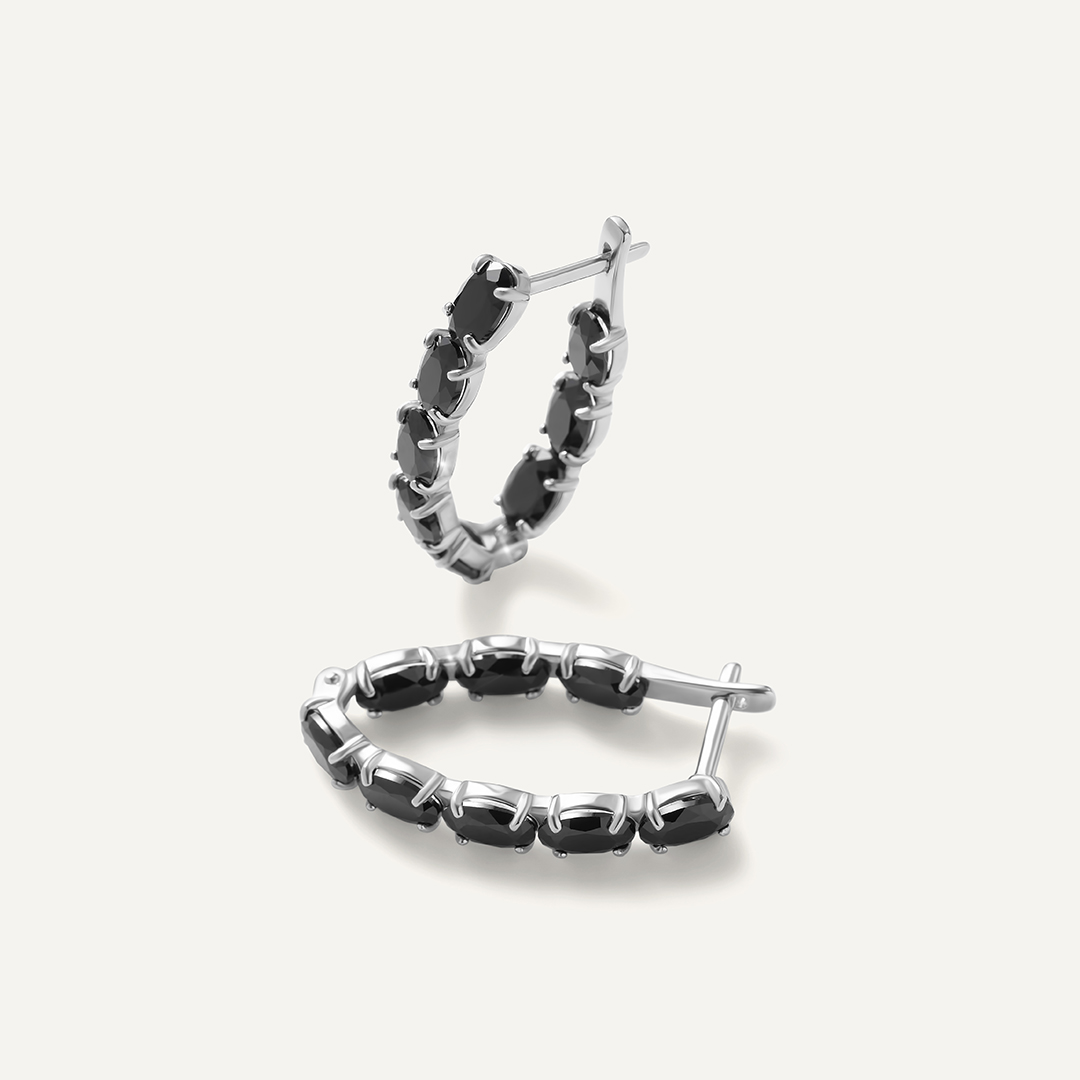 Серебряные серьги со шпинелью