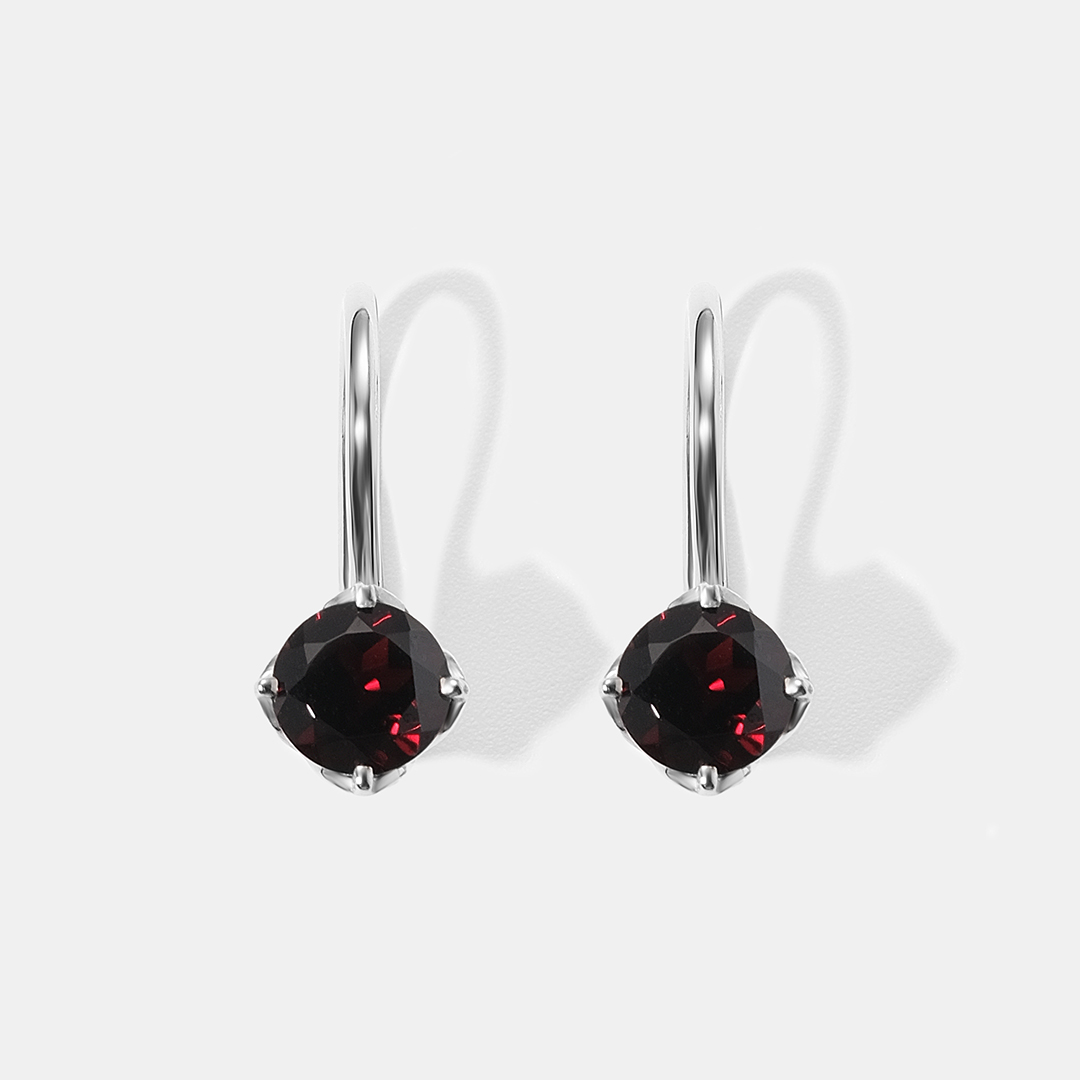 Серебряные серьги с гранатами