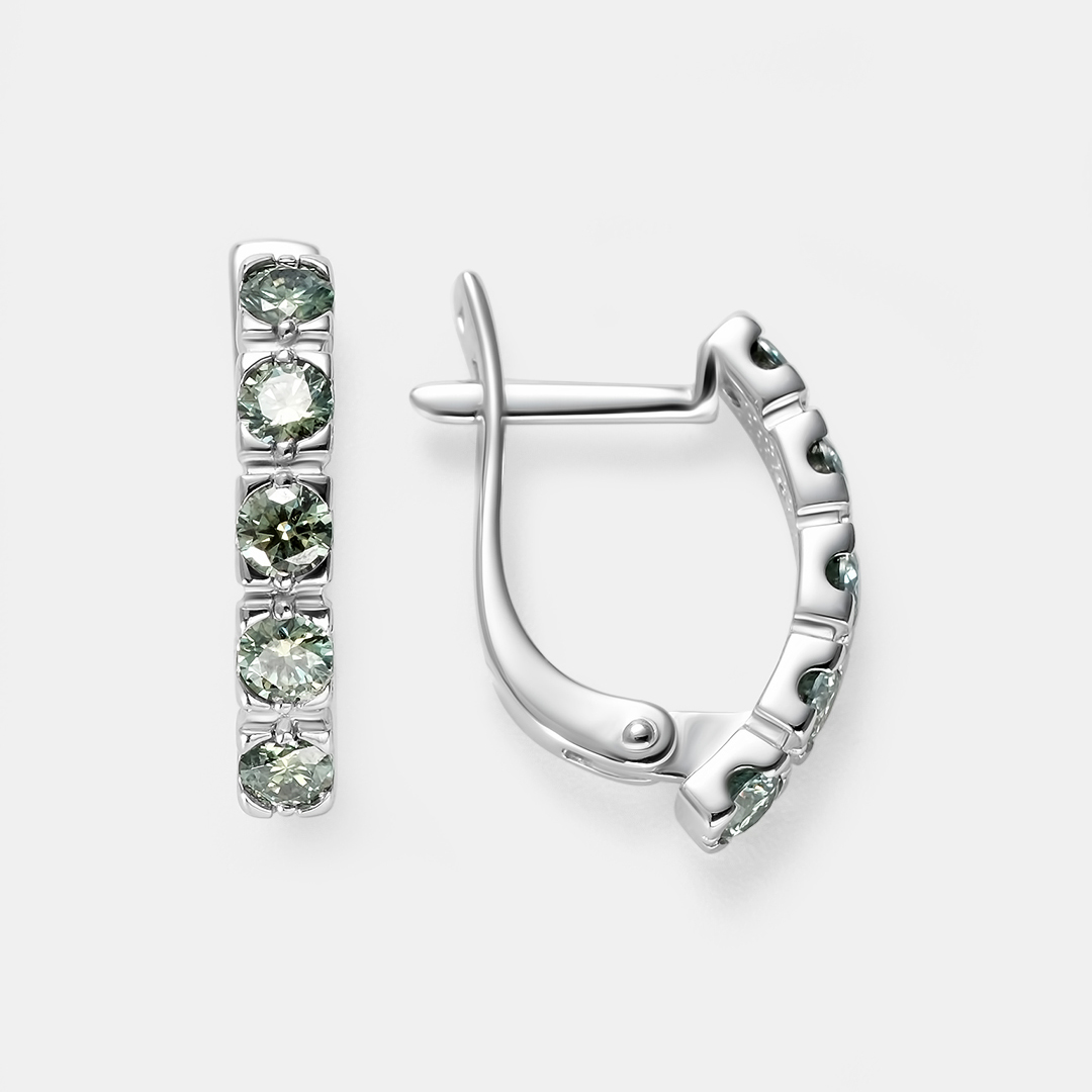 Серебряные серьги с муассанитами