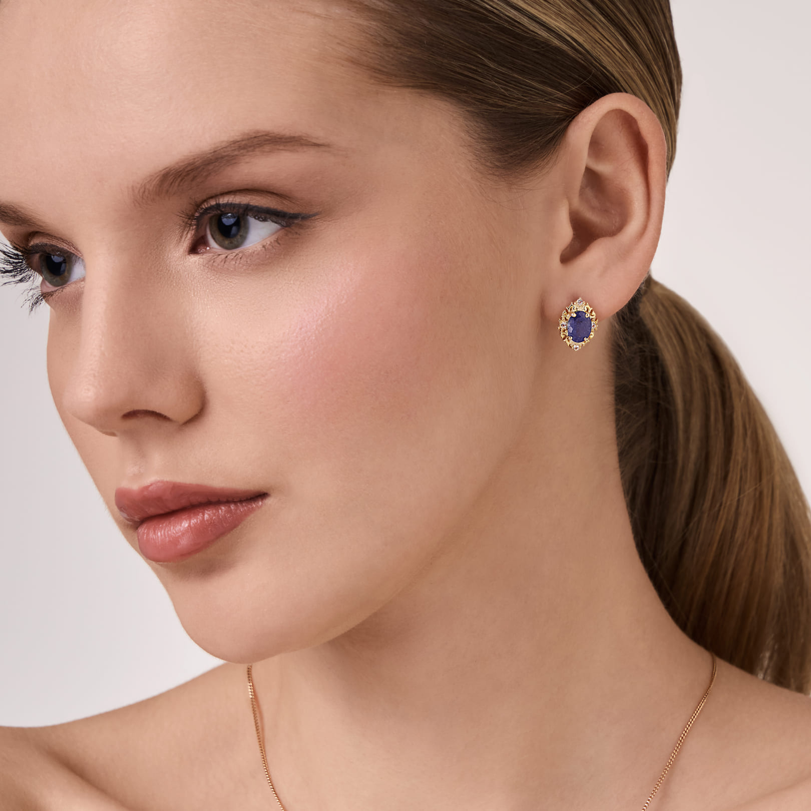 Серебряные серьги с танзанитами