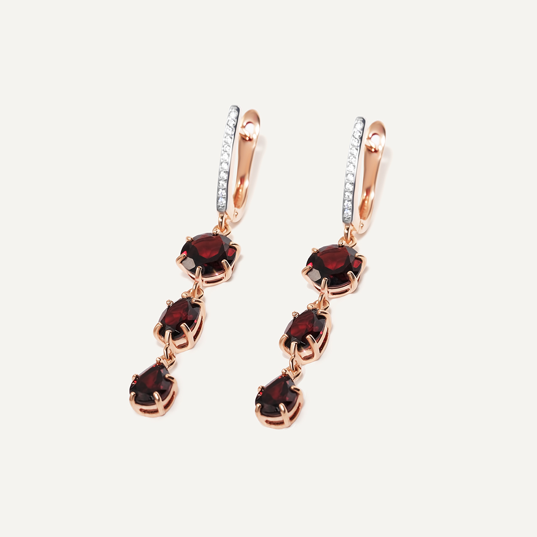 Серебряные серьги с гранатами