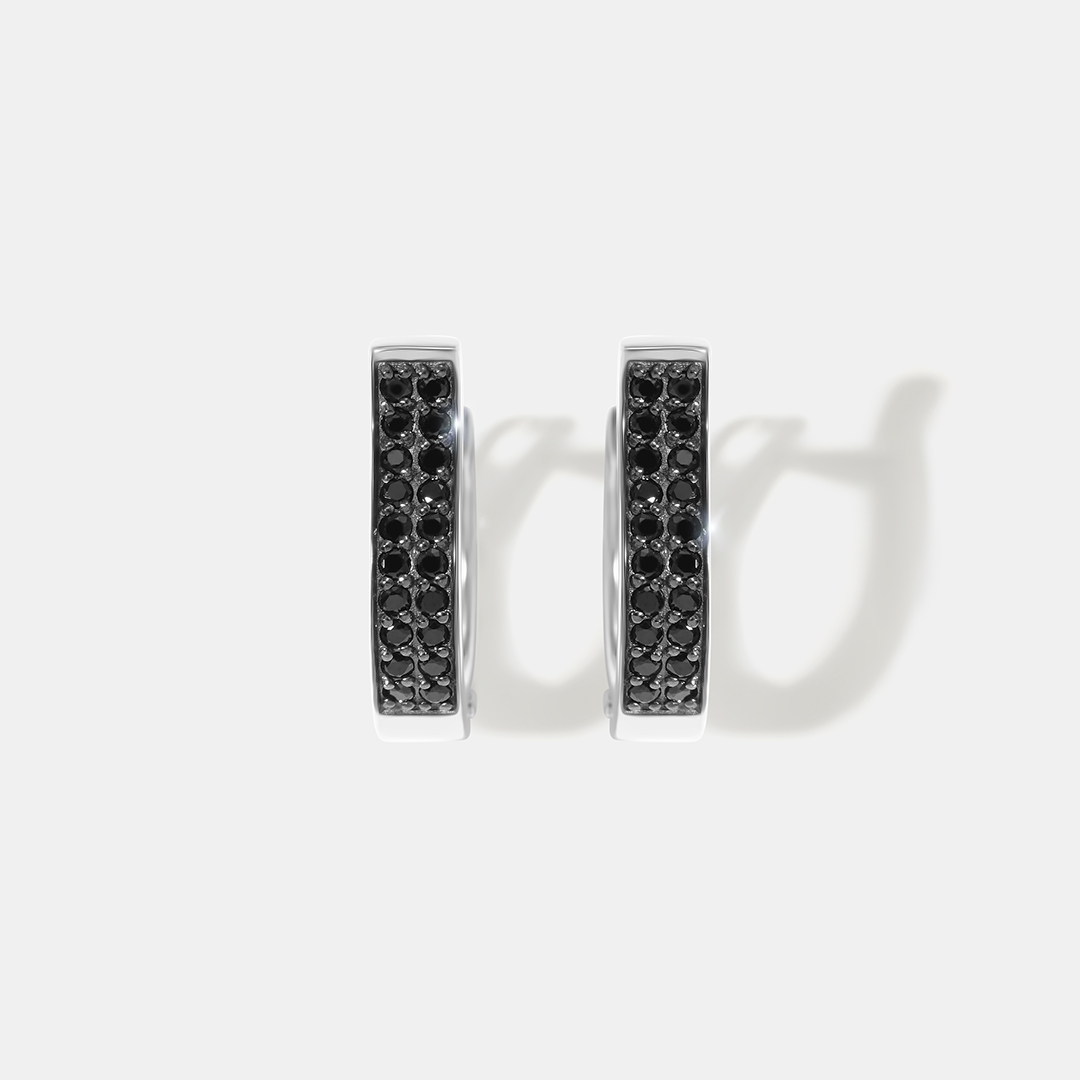 Серебряные серьги со шпинелью