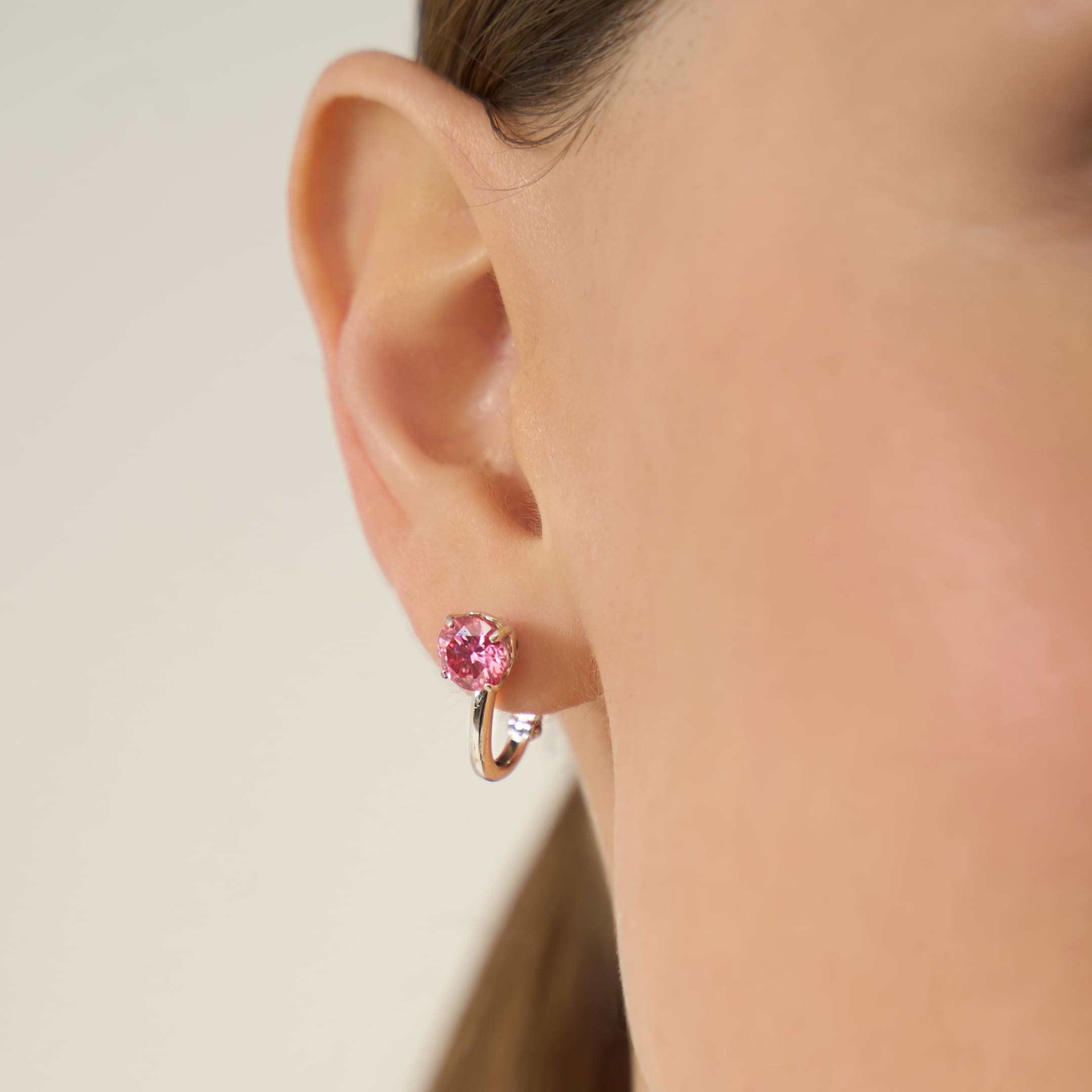 Серебряные серьги с розовыми муассанитами